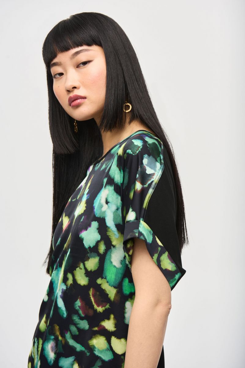 BLUSA NEGRA ESTAMPADA 243938