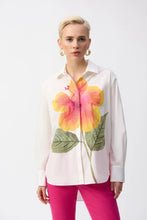 Cargar imagen en el visor de la galería, BLUSA BLANCA FLOR 251938
