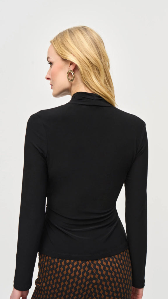 BLUSA NEGRA/BUGAMBILIA 243152