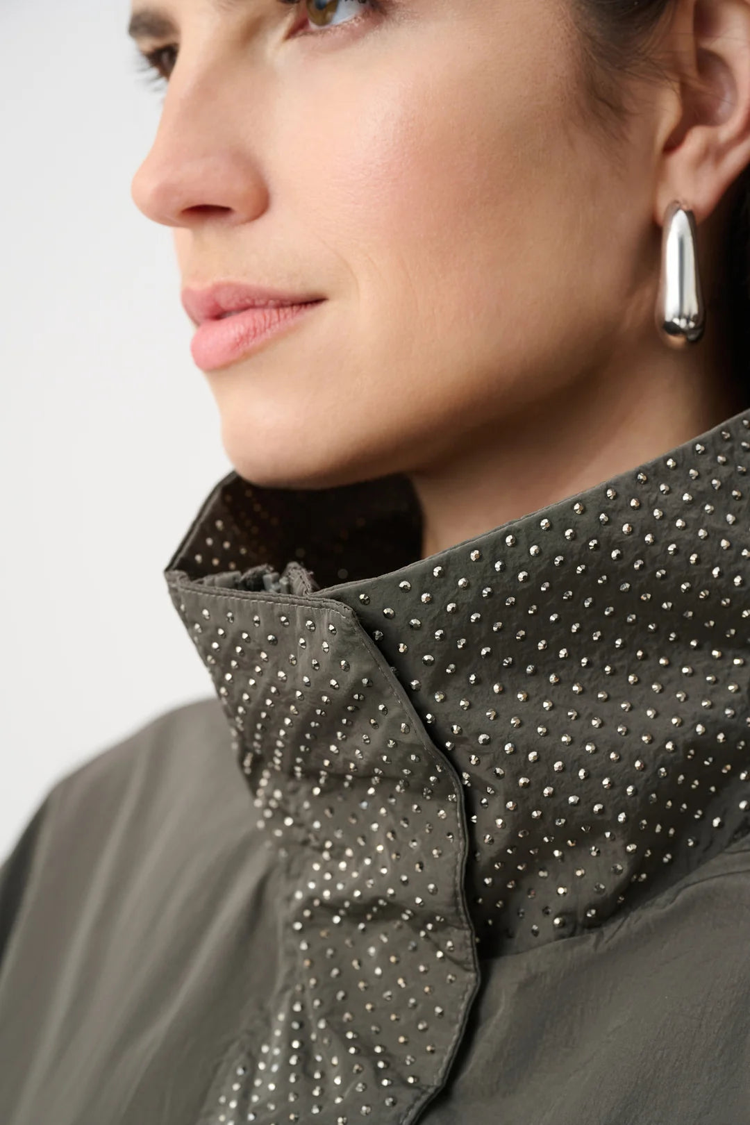 CHAQUETA VERDE OLIVO 263633