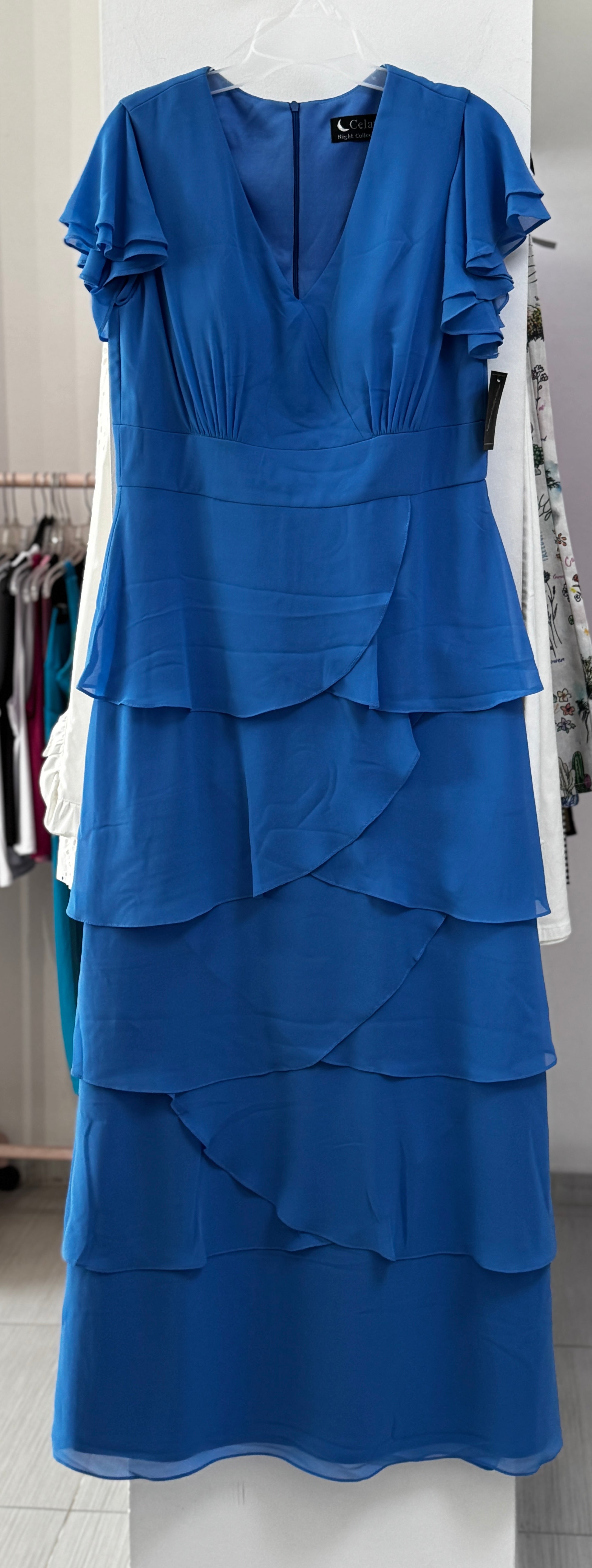 VESTIDO LARGO CAPAS VARIOS TONOS 4025