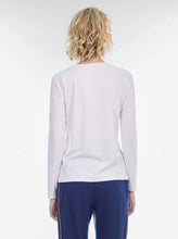 Cargar imagen en el visor de la galería, BLUSA HUESO ESTAMPADO BRILLOS 224864
