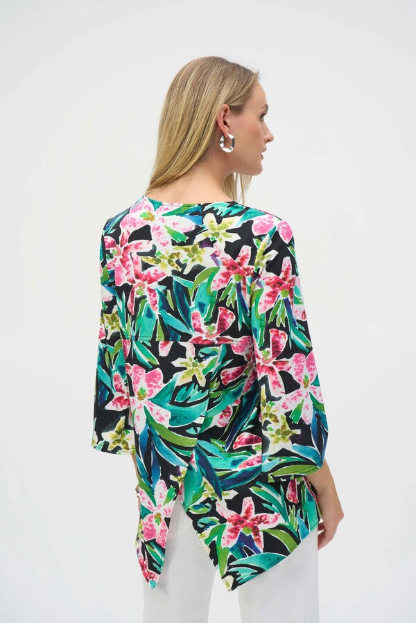 BLUSA NEGRA ESTAMPADA 252157