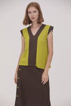 Cargar imagen en el visor de la galería, BLUSA VERDE LIMÓN 125630
