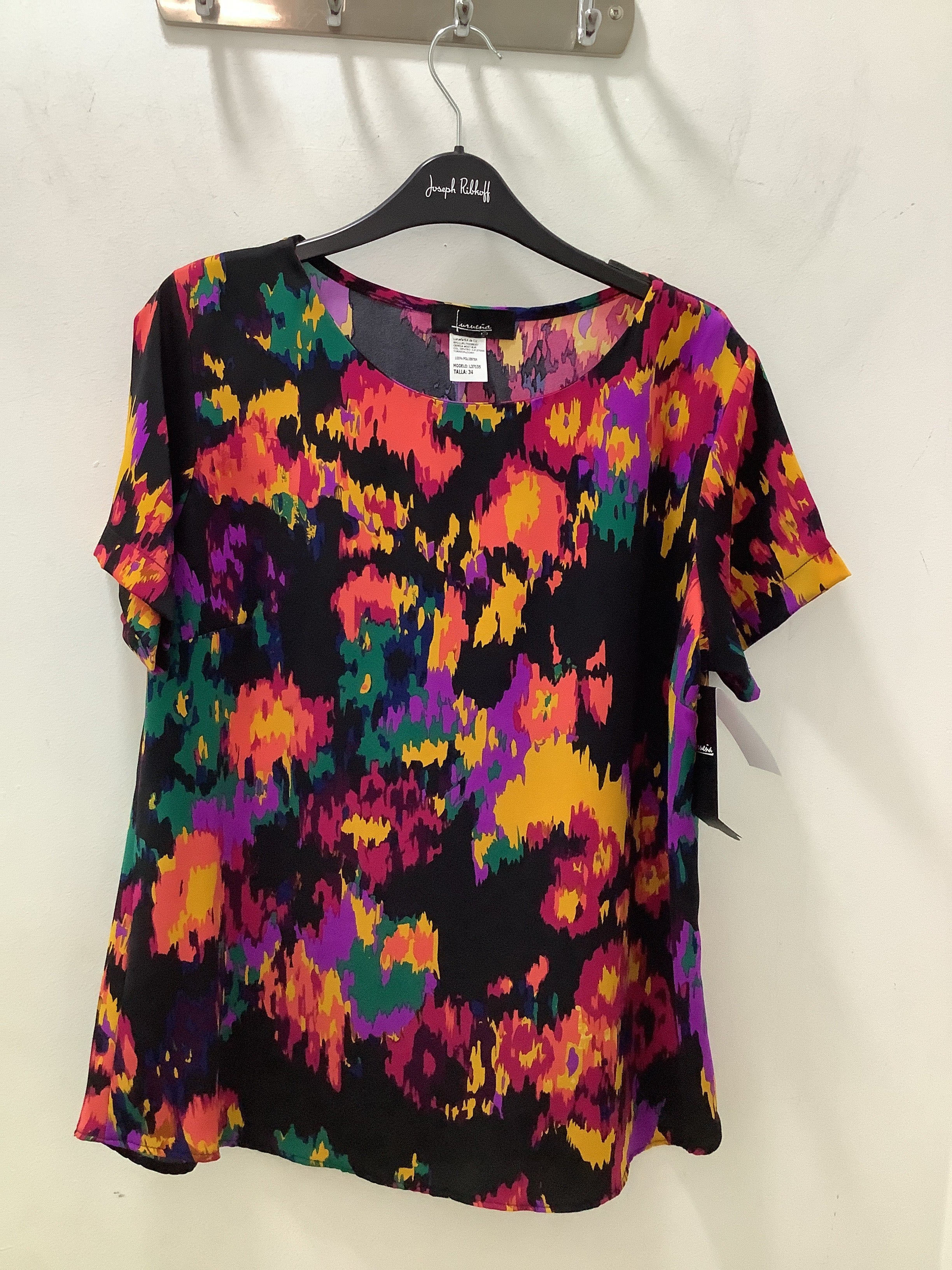 BLUSA ESTAMPADA NEGRO Y AZUL L37135
