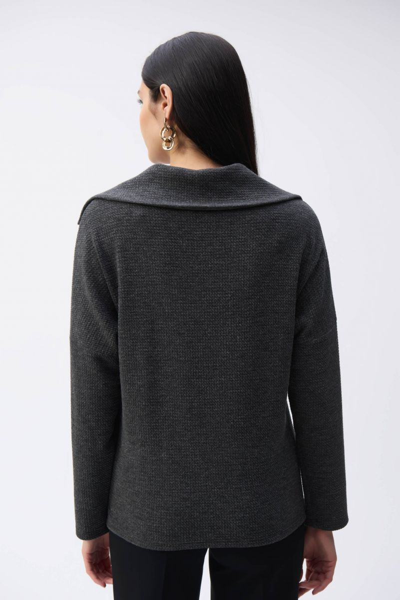 SUÉTER GRIS/VERDE CON HERRAJE EN BOLSAS 243176