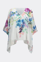 Cargar imagen en el visor de la galería, BLUSA BLANCA ESTAMPADA FLORES 251238
