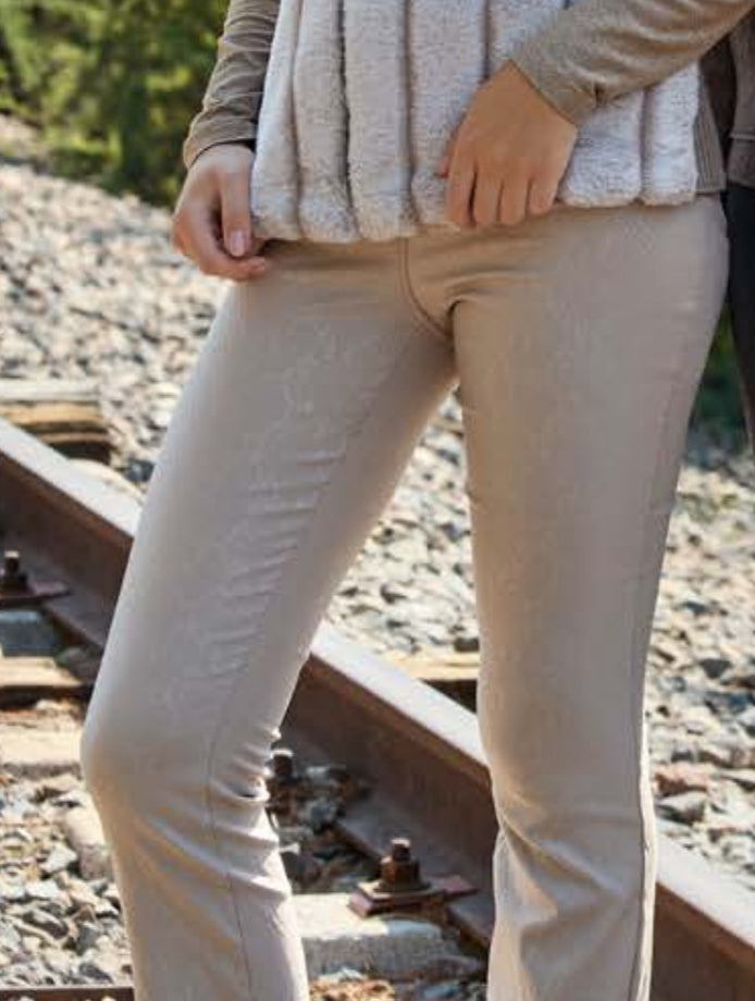 PANTALÓN BEIGE ESTAMPADO ANIMAL PRINT 224818