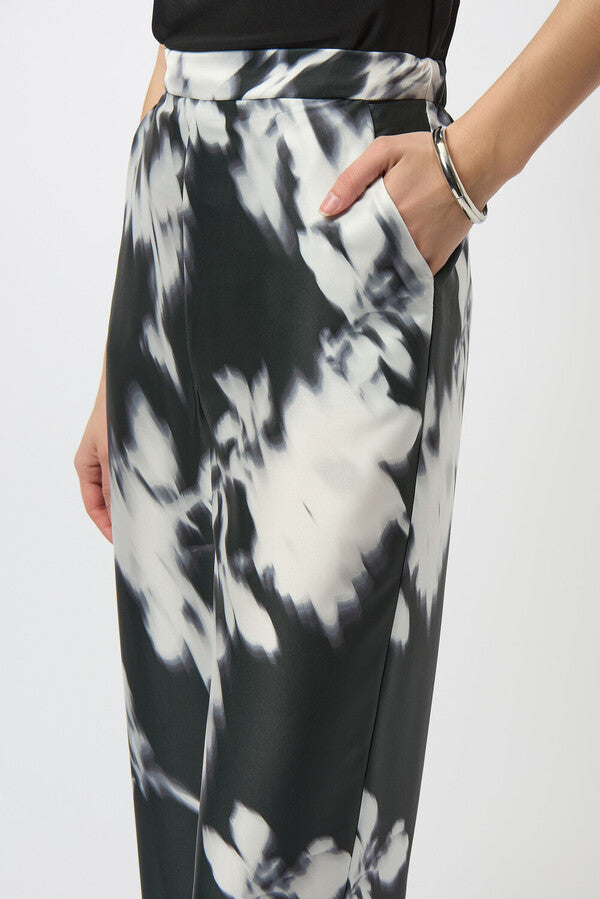 PANTALÓN NEGRO ESTAMPADO 254081