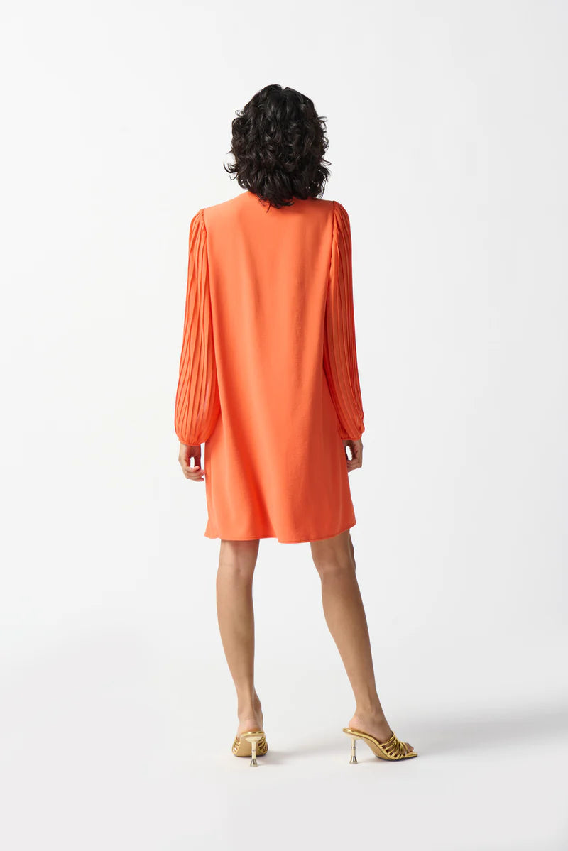 VESTIDO CORTO VERDE/NARANJA MANGA PLISADA 242022
