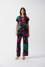 Cargar imagen en el visor de la galería, PANTALÓN NEGRO PRINT FLORES 251056
