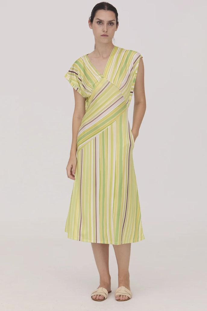 VESTIDO MIDI VERDE LIMON 125643