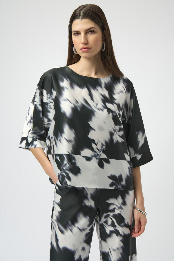 BLUSA NEGRA ESTAMPADA 254063