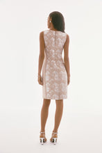 Cargar imagen en el visor de la galería, VESTIDO CORTO BEIGE FLORES 251742
