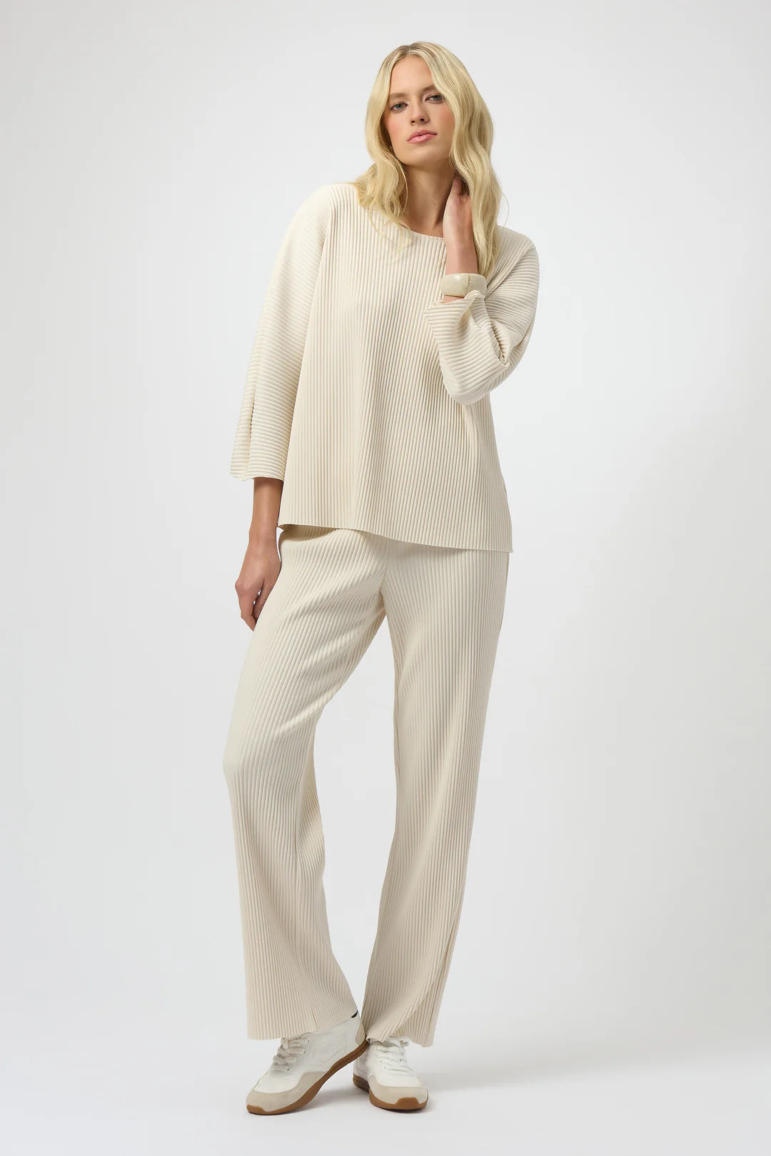 BLUSA PLISADA BEIGE 254210