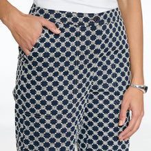 Cargar imagen en el visor de la galería, PANTALÓN MARINO ESTAMPADO R12556
