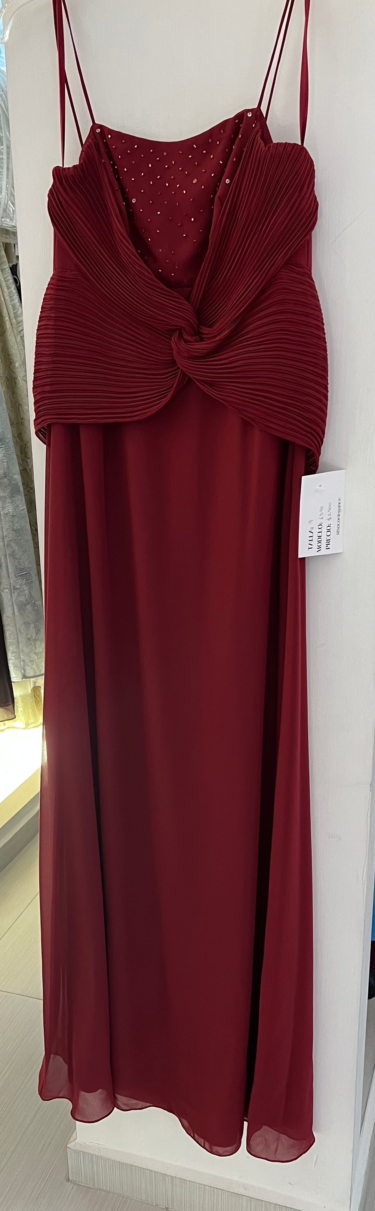 VESTIDO LARGO VINO BORDADO