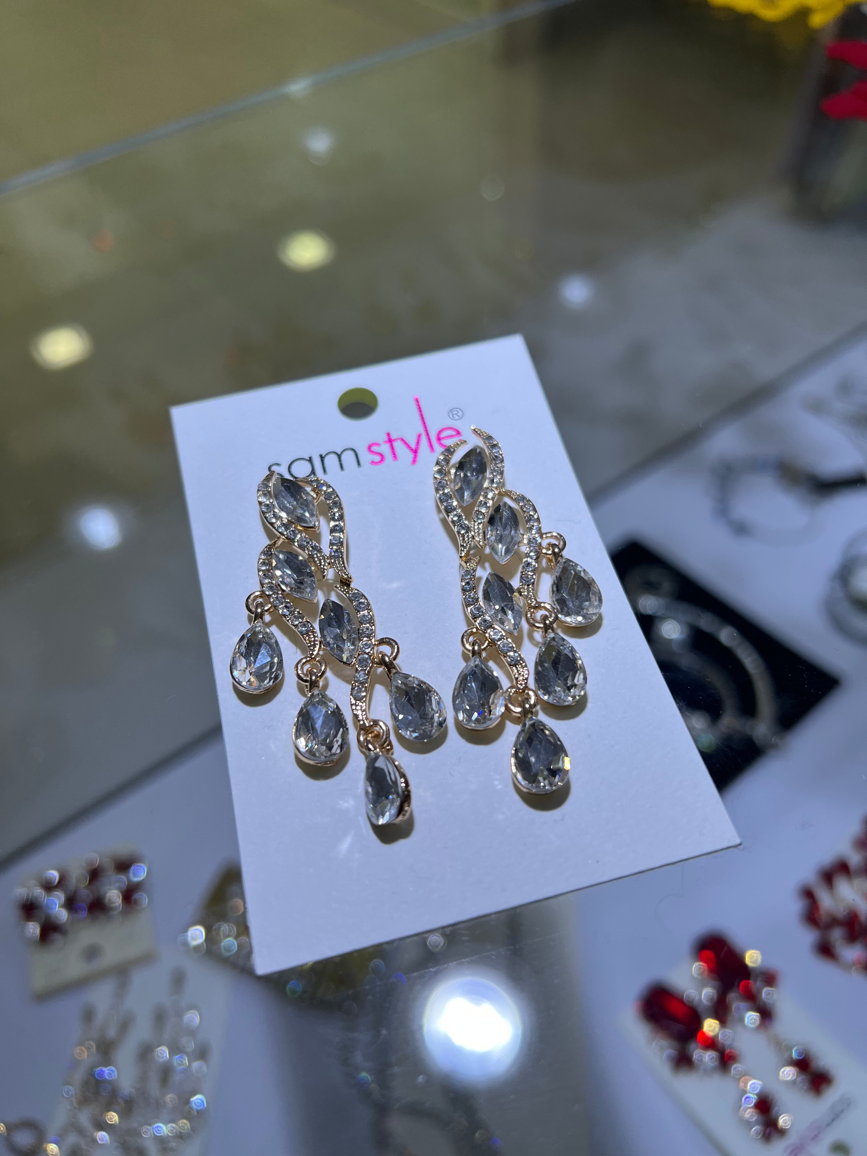 ARETES DORADOS