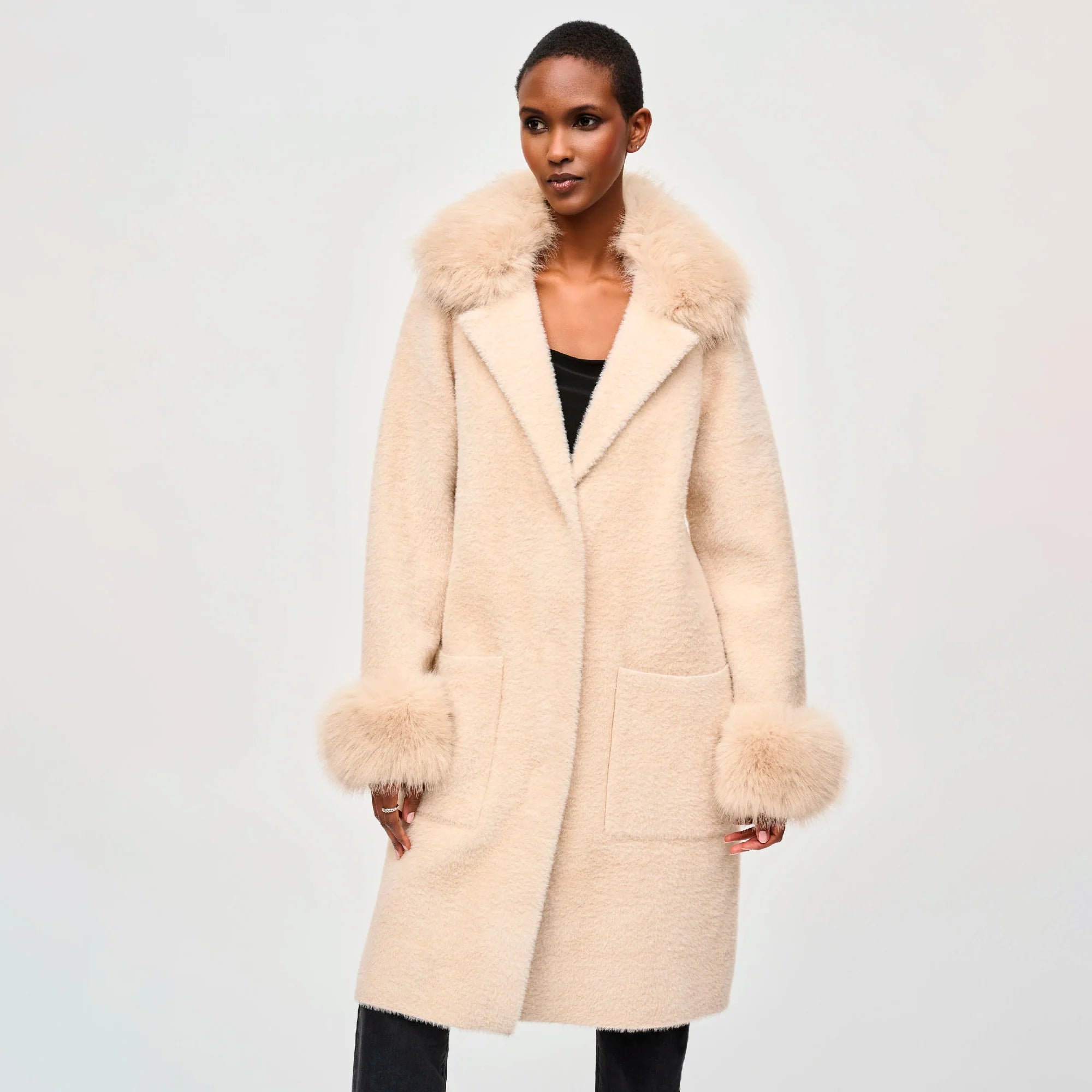 ABRIGO BEIGE/BUGAMBILIA/NEGRO 243923