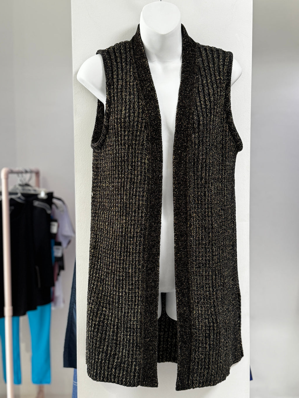 CHALECO NEGRO TEJIDO L33460