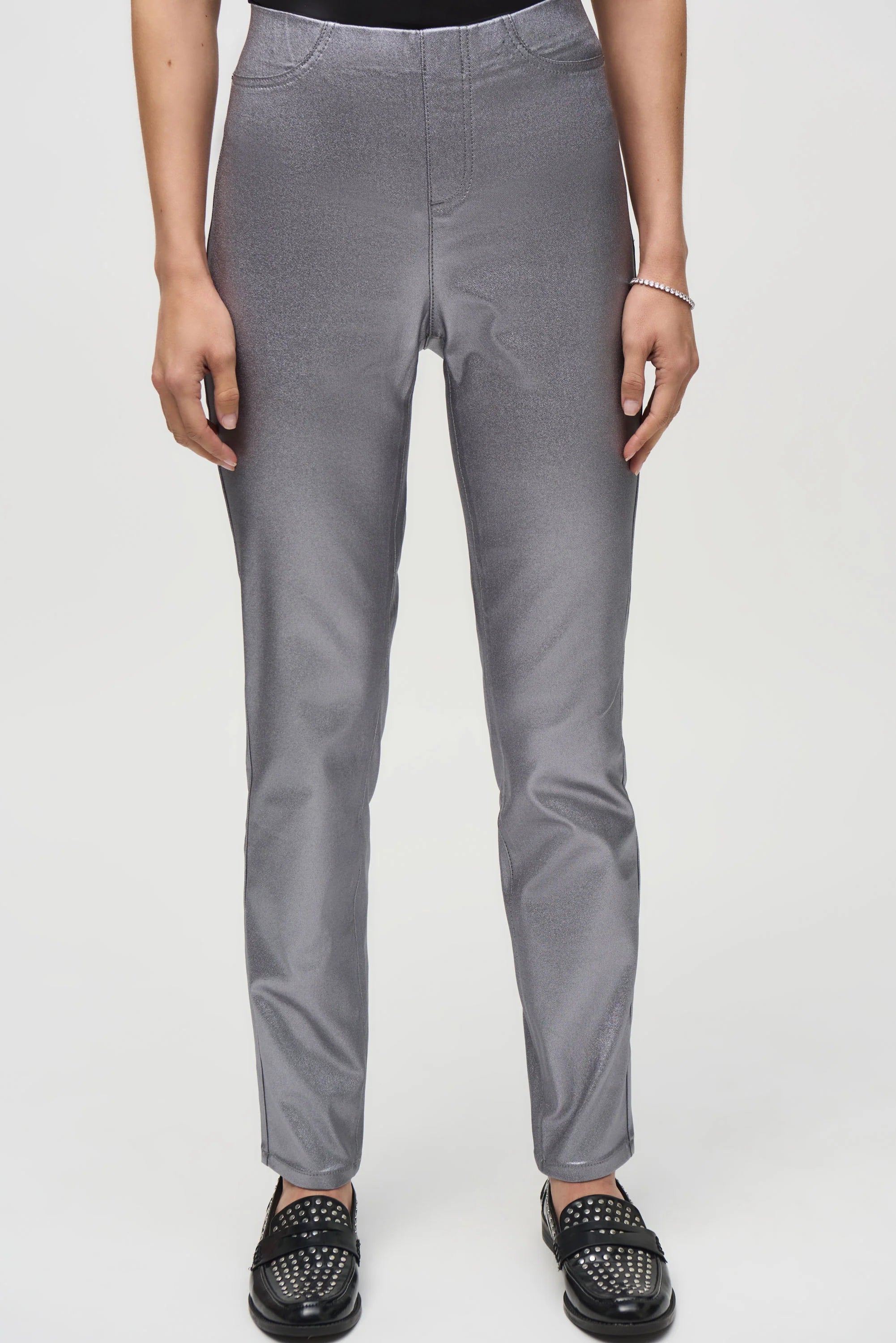 PANTALÓN GRIS METÁLICO 244952