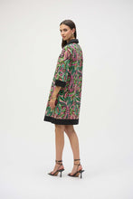 Cargar imagen en el visor de la galería, VESTIDO CORTO NEGRO ESTAMPADO 252078
