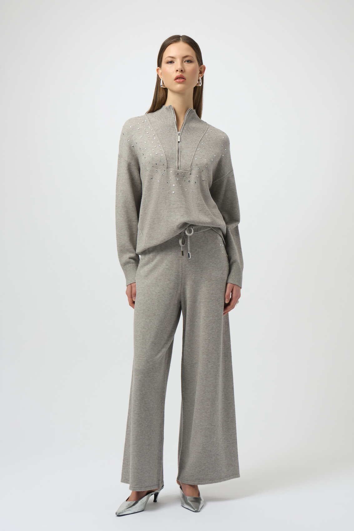 PANTALÓN TEJIDO GRIS 254945