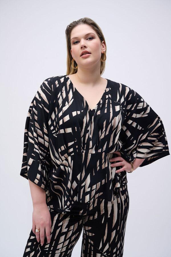 BLUSA NEGRA ESTAMPADA 251047