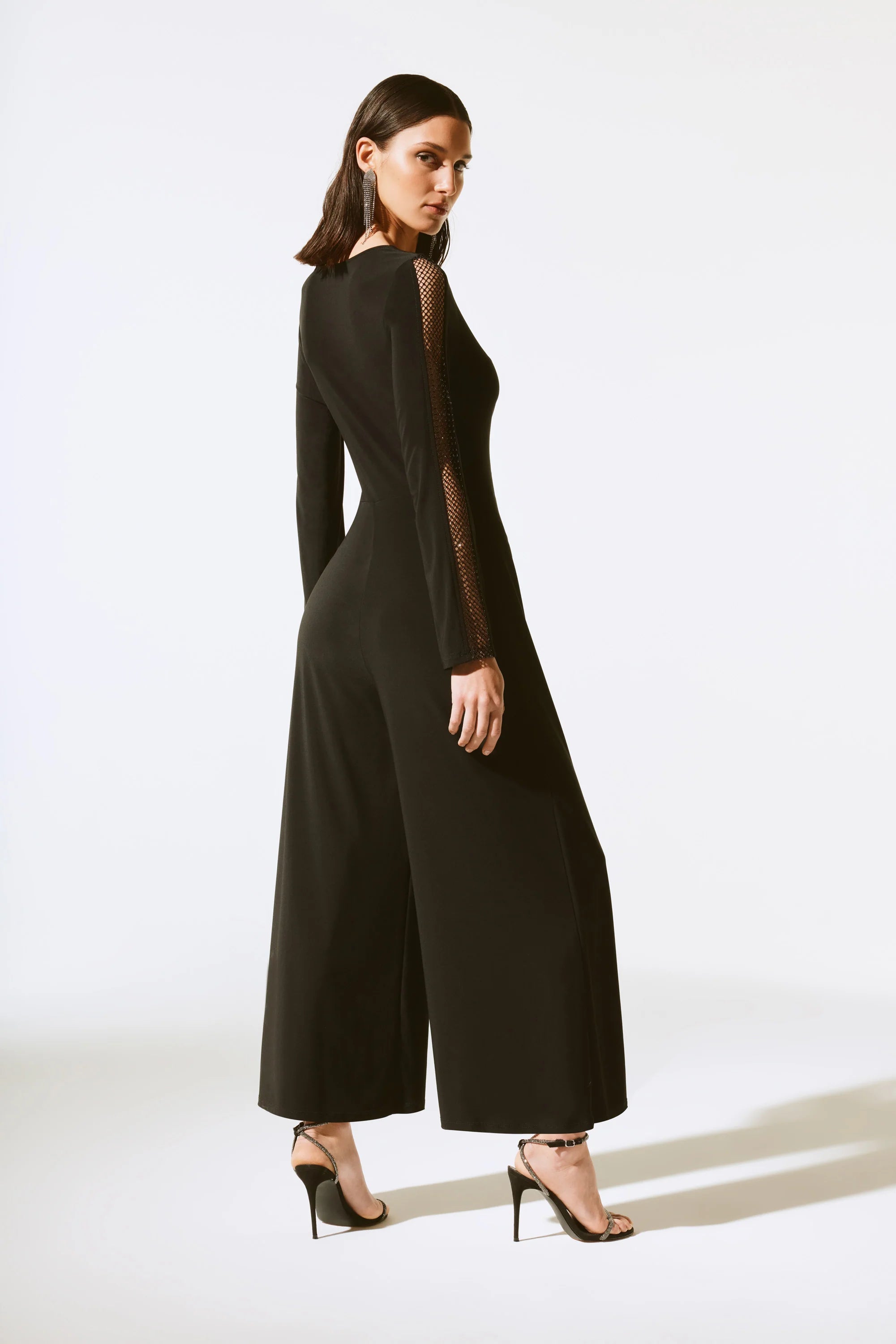 JUMPSUIT NEGRO MALLA EN MANGAS 243722