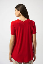 Cargar imagen en el visor de la galería, BLUSA ROSA/ROJO/FIUSCHA CUELLO V 251125
