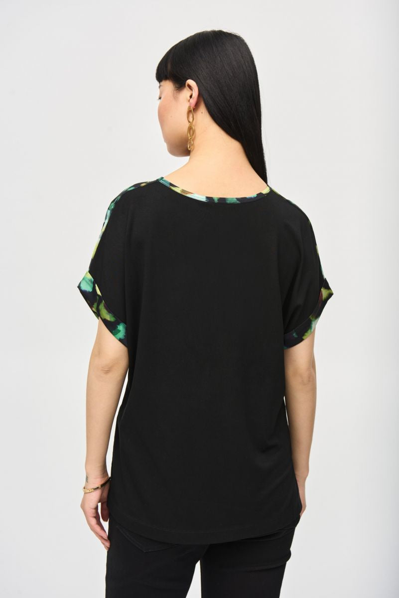 BLUSA NEGRA ESTAMPADA 243938