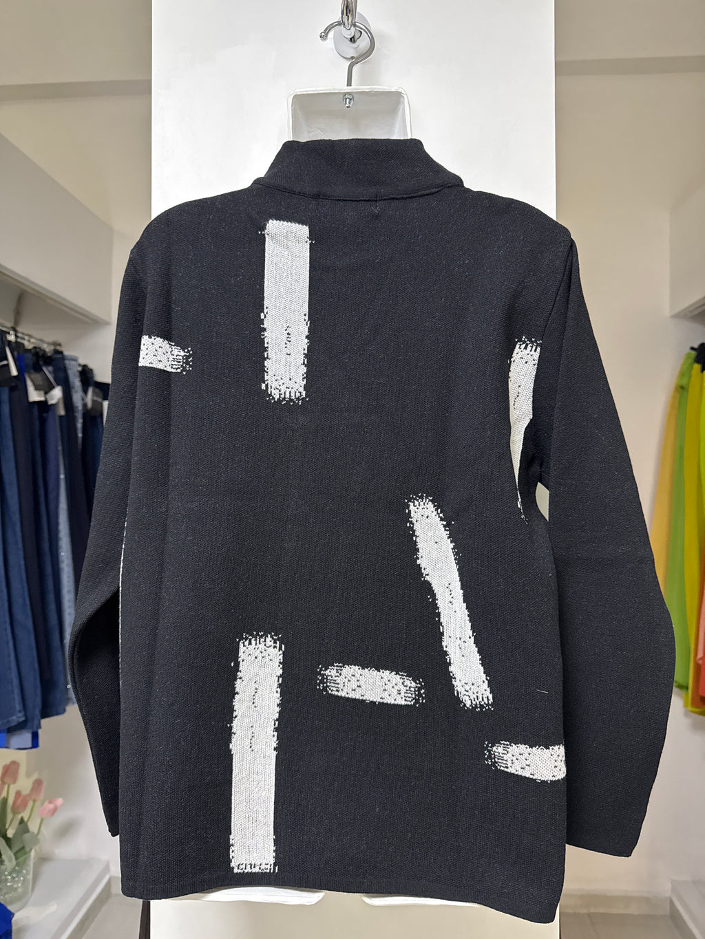 SUÉTER NEGRO L36134