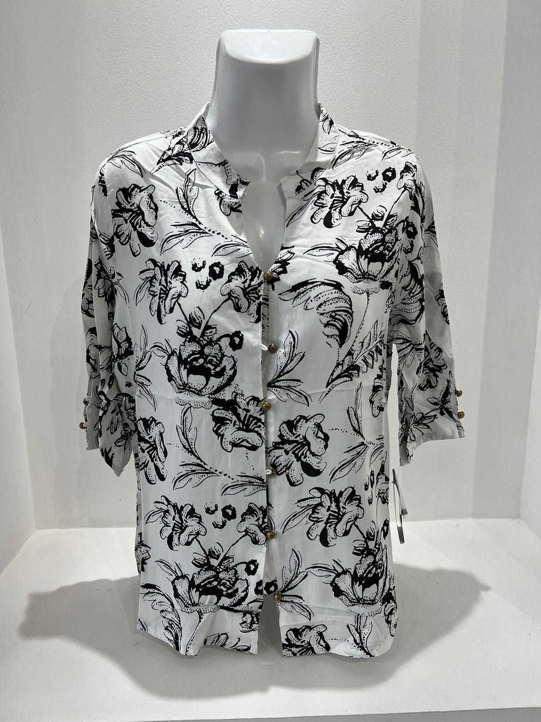 BLUSA BLANCA ESTAMPADA