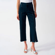 Cargar imagen en el visor de la galería, PANTALÓN JEANS CAPRI AZUL/MARINO
