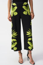 Cargar imagen en el visor de la galería, PANTALÓN NEGRO ESTAMPADO 251189

