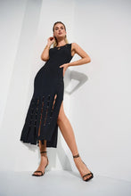 Cargar imagen en el visor de la galería, VESTIDO NEGRO MIDI 252925
