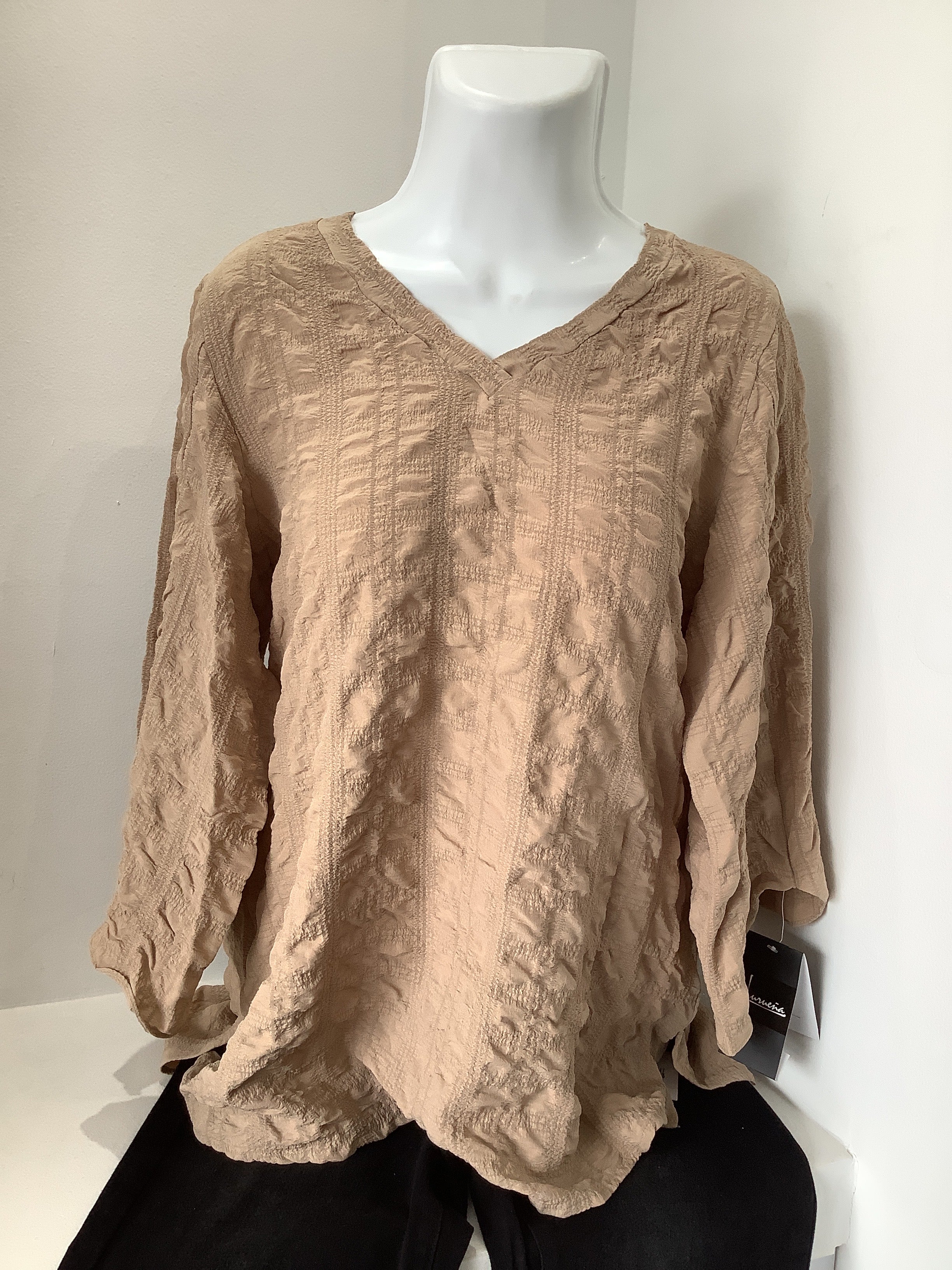 BLUSA OLIVO/BEIGE CORRUGADA L37104