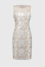 Cargar imagen en el visor de la galería, VESTIDO CORTO BEIGE FLORES 251742
