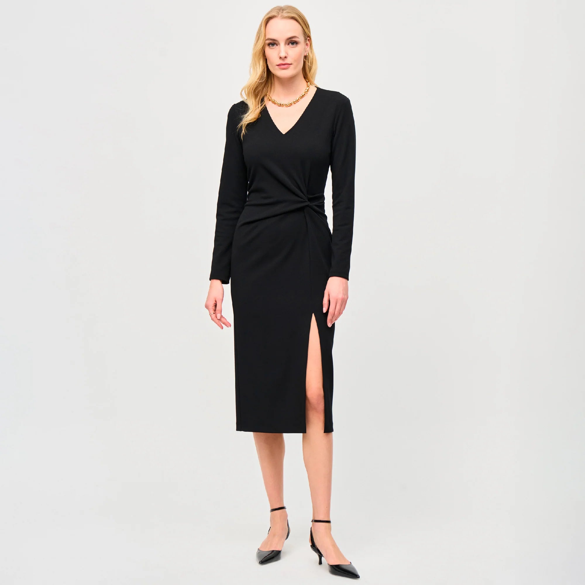 VESTIDO MIDI NEGRO DRAPEADO EN CINTURA 243308