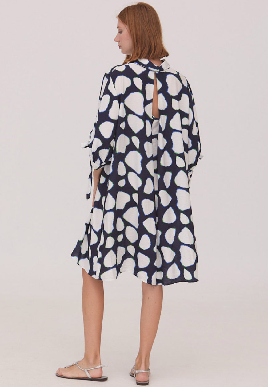 VESTIDO CORTO AZUL ESTAMPADO 125805