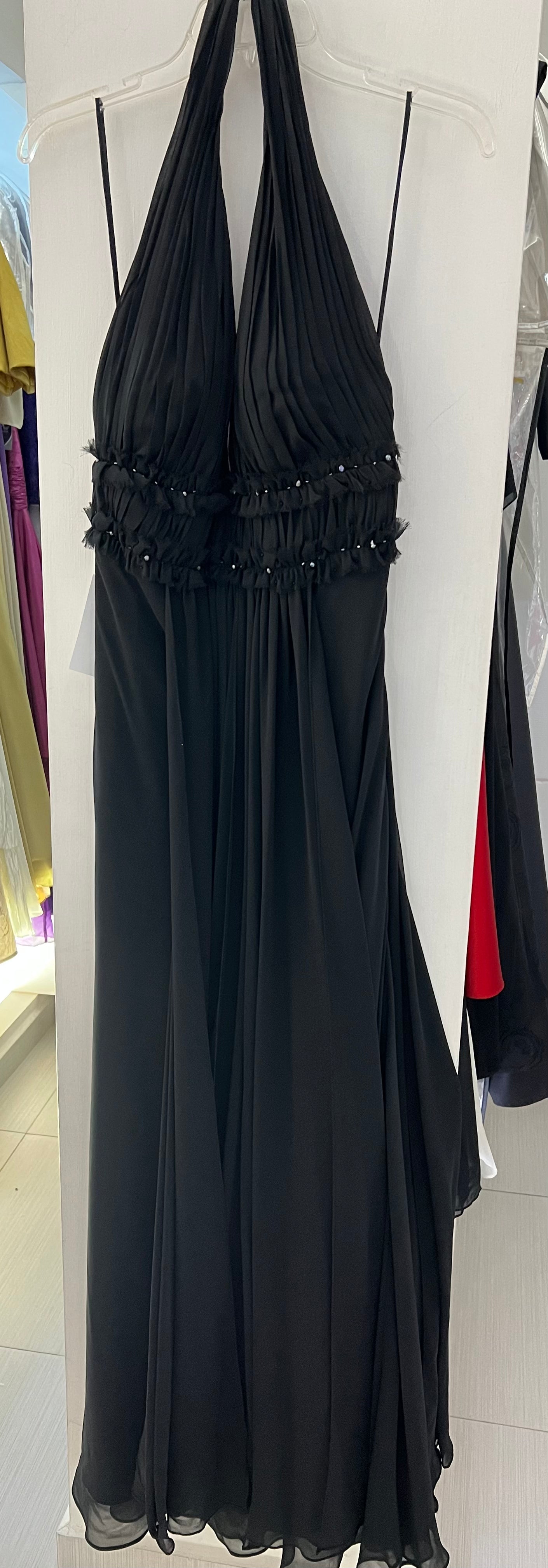 VESTIDO LARGO NEGRO HALTER