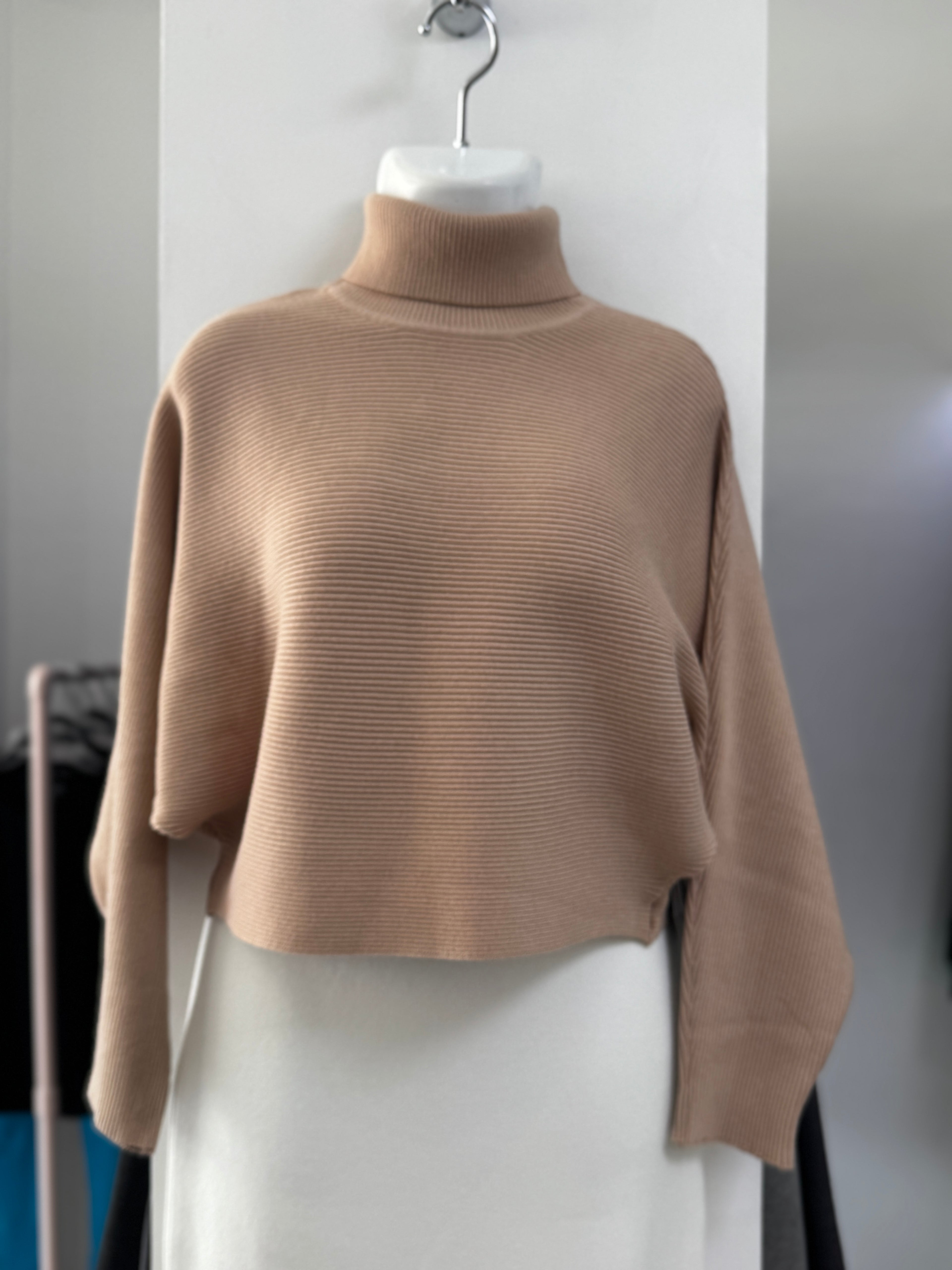 SUÉTER ROSA/BEIGE/GRIS/NEGRO FT027M