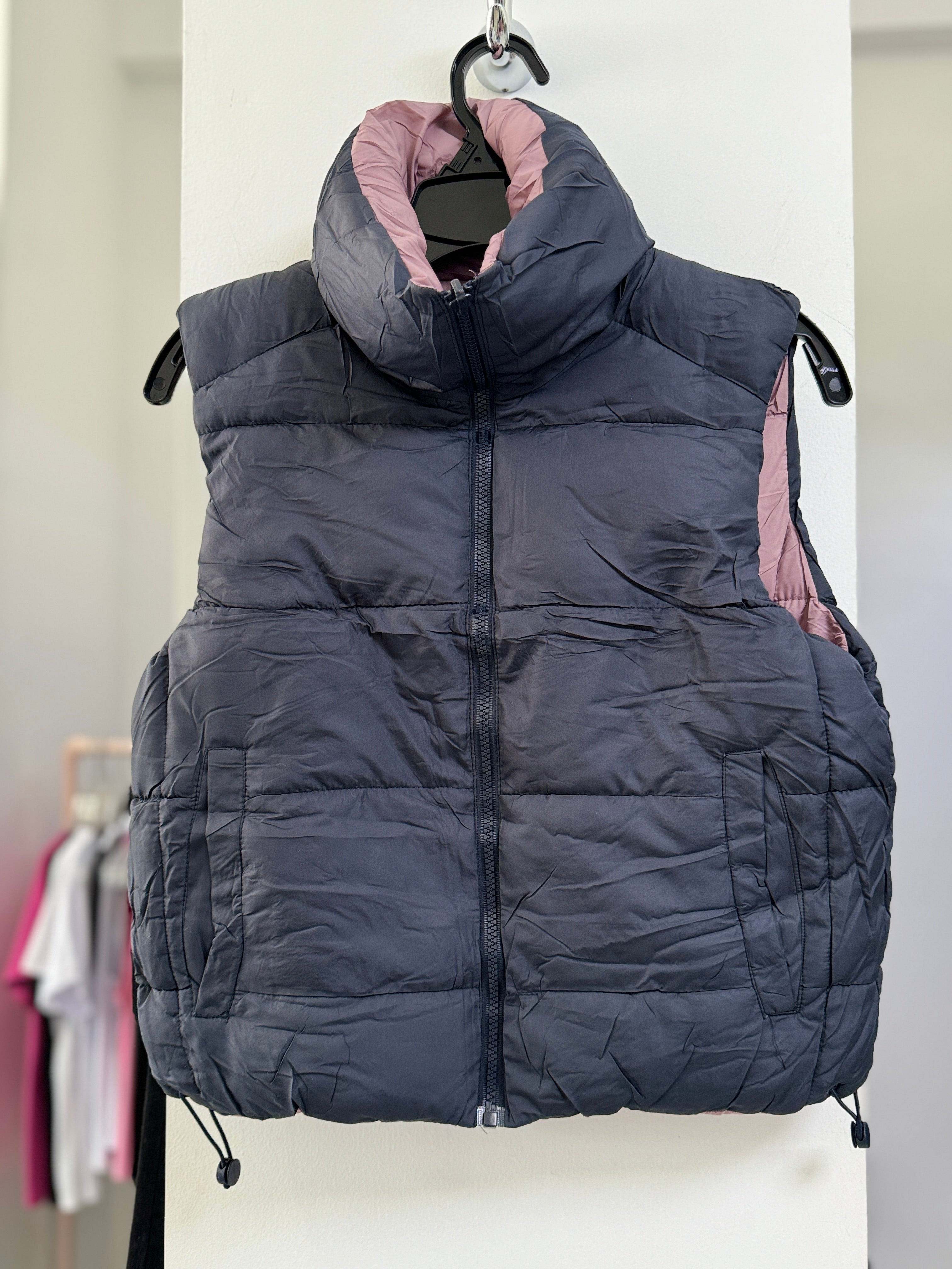 CHALECO REVERSIBLE MAGENTA/MARINO SAG991