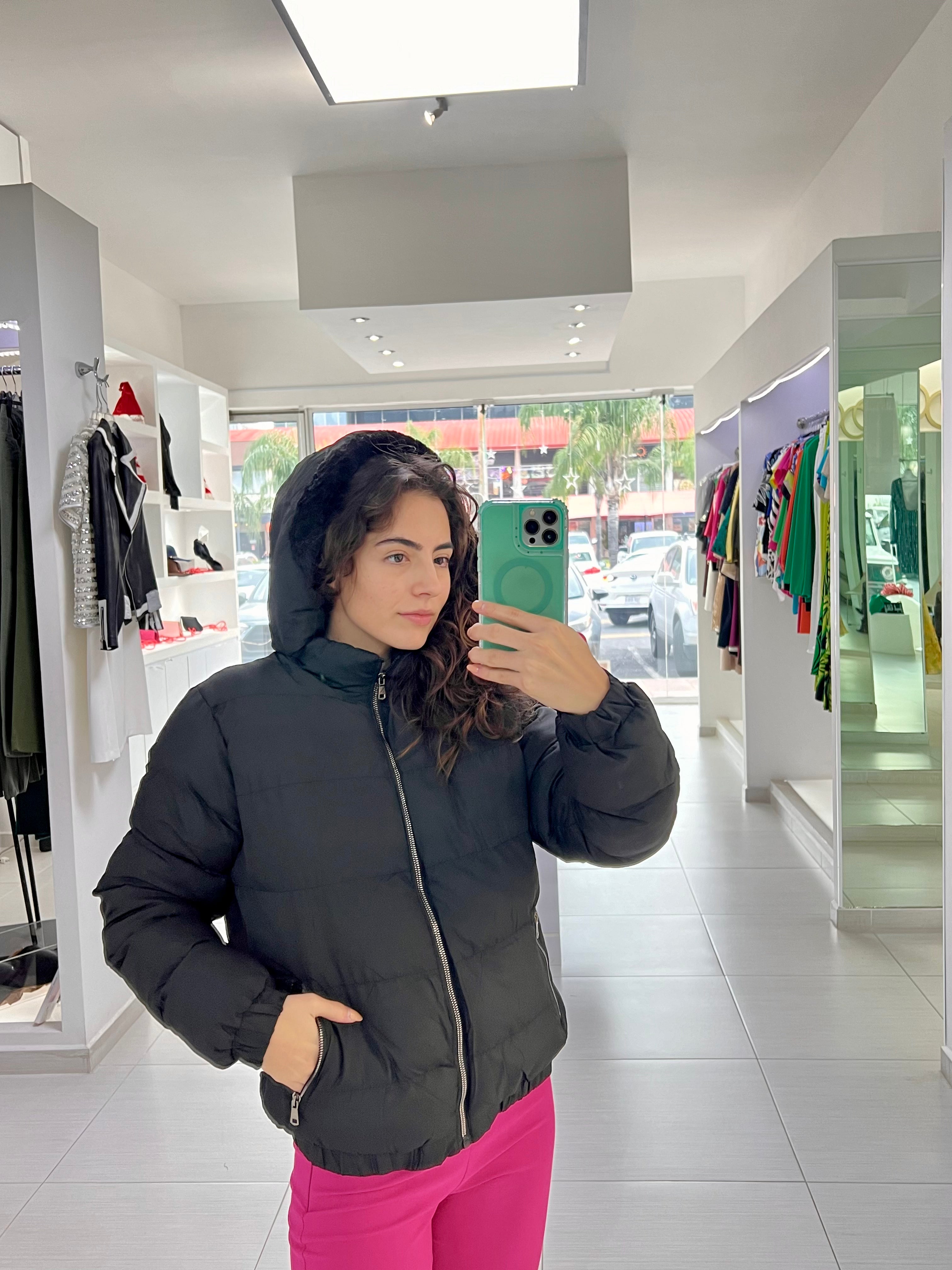 CHAQUETA PUFFER MORADA/NEGRA