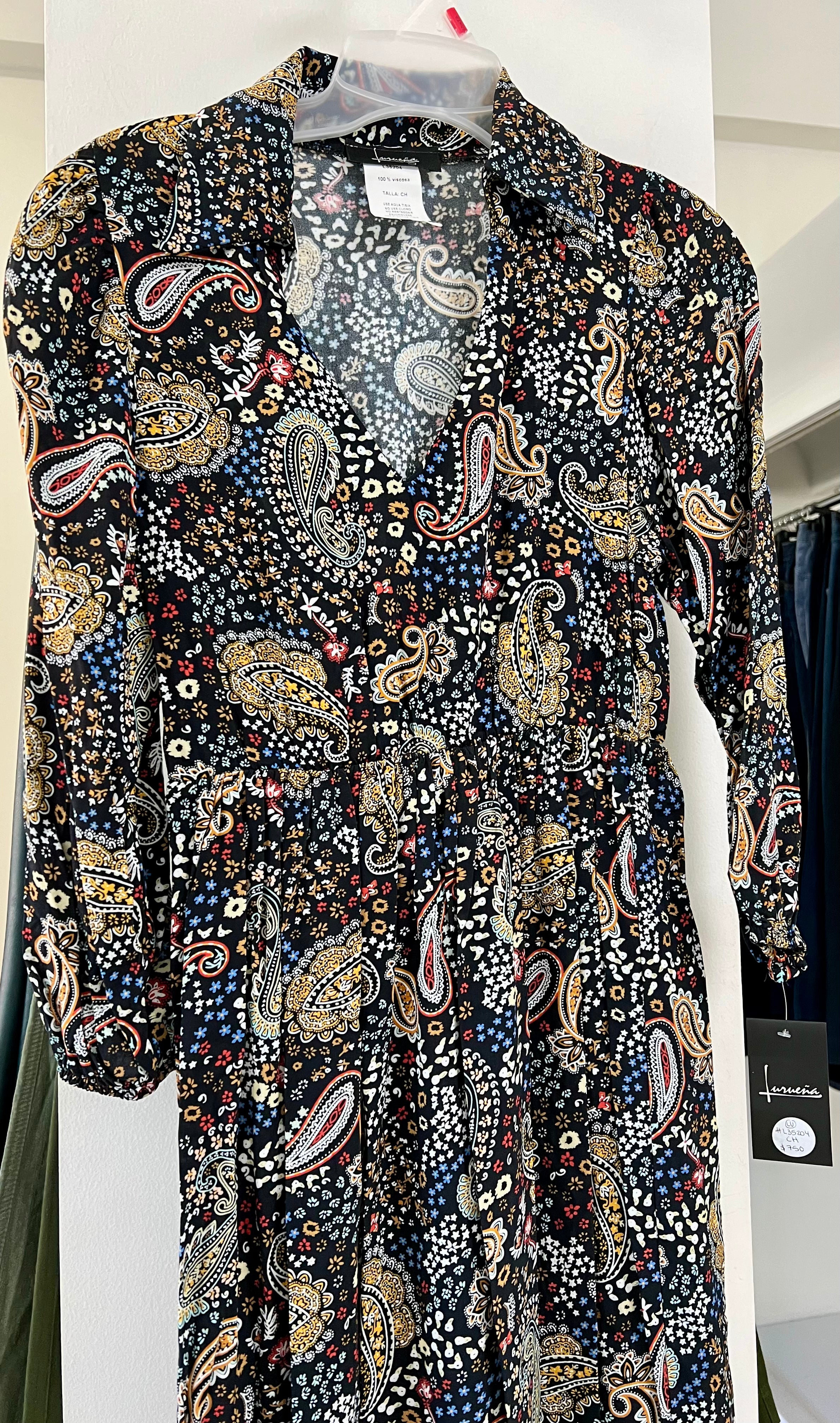 VESTIDO MIDI NEGRO ESTAMPADO