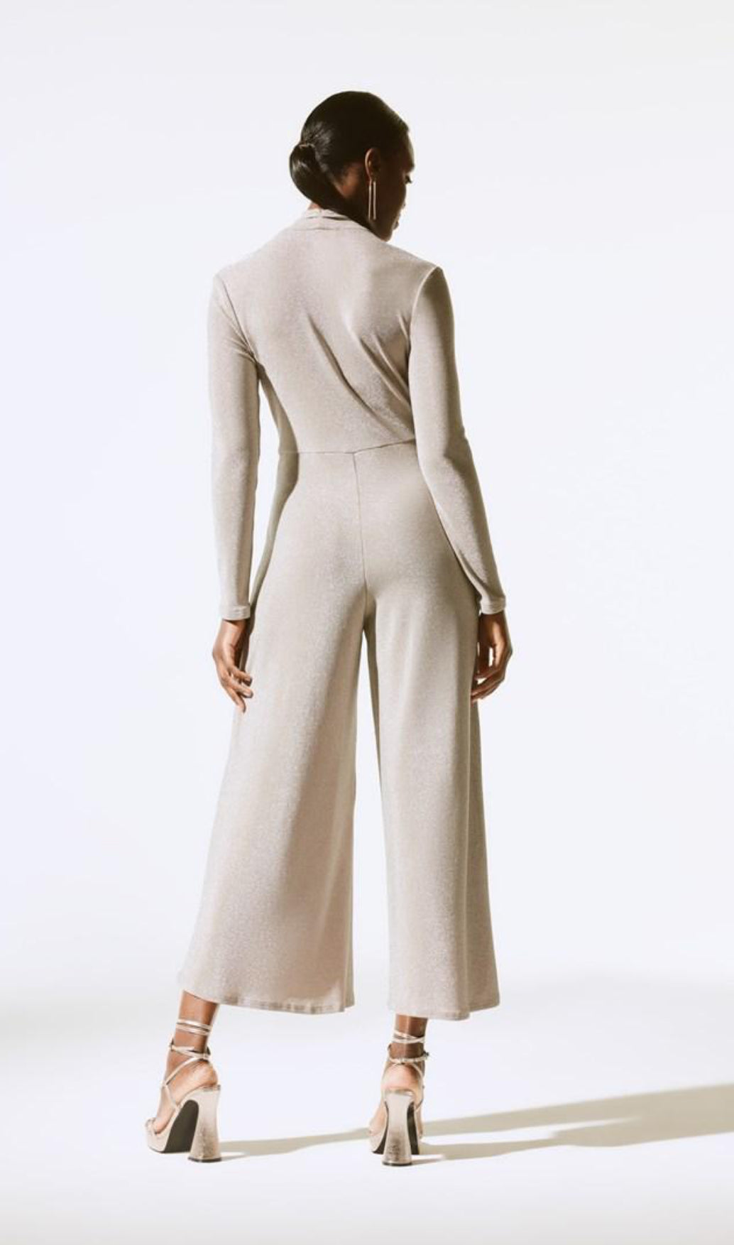 JUMPSUIT DORADO HERRAJE EN CINTURA 243794
