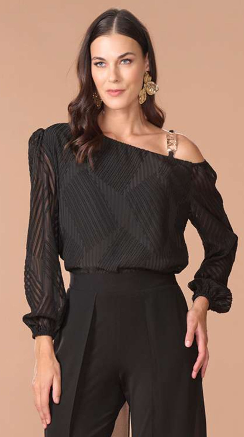 BLUSA NEGRA 1653