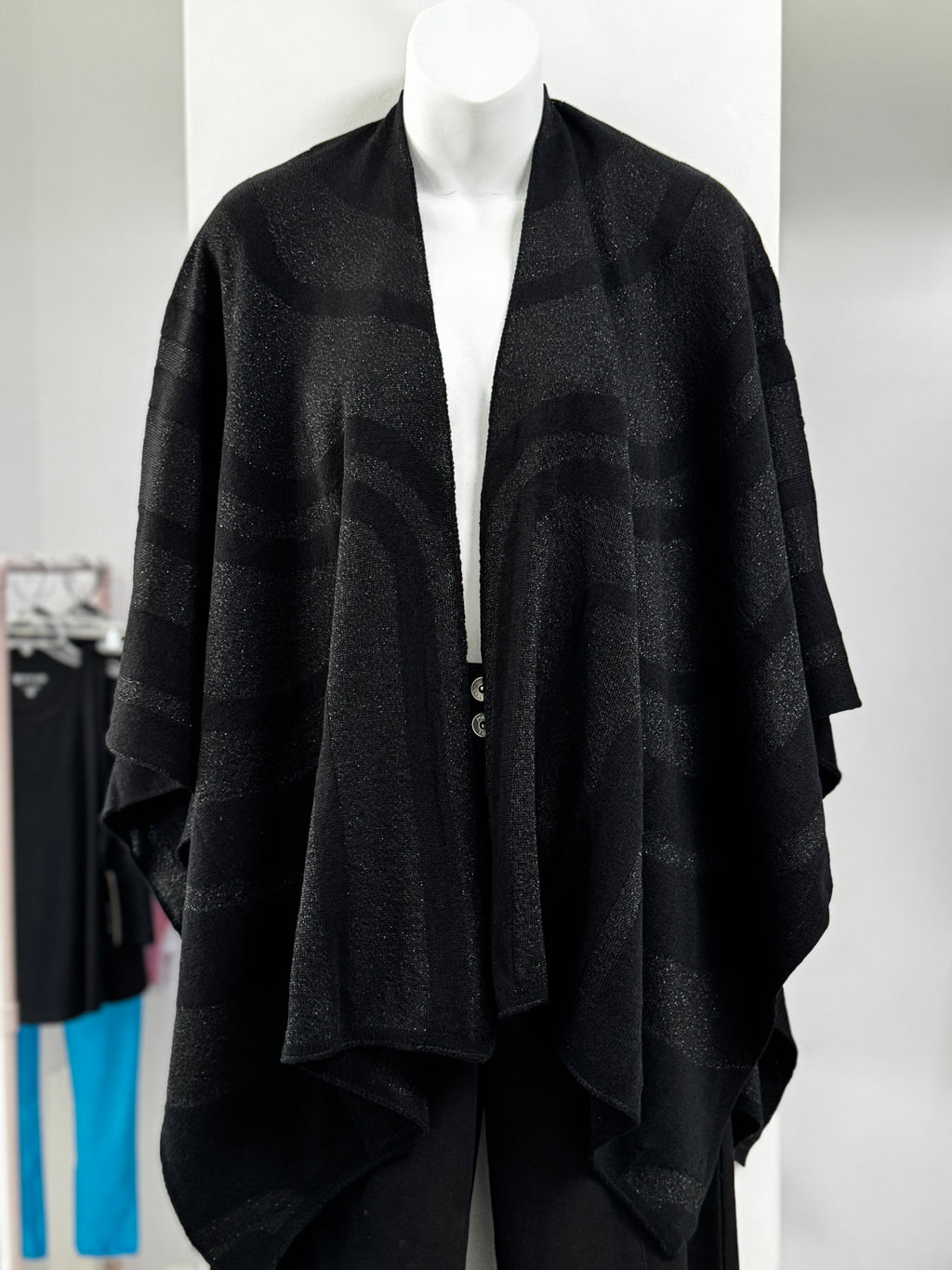 CAPA ORO/NEGRO/GRIS L33434