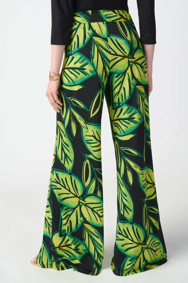 PANTALÓN NEGRO ESTAMPADO