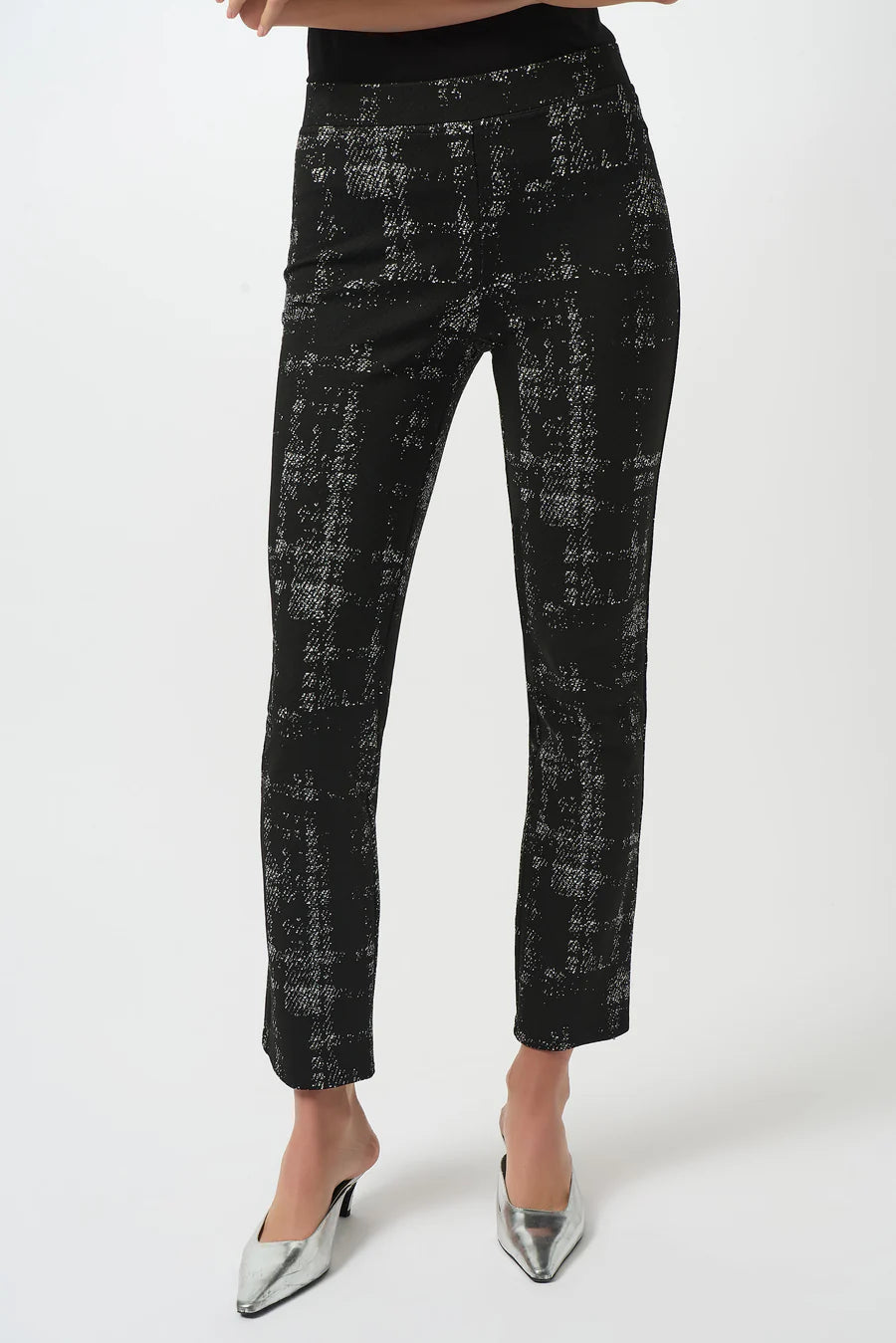 PANTALÓN NEGRO ESTAMPADO 253179
